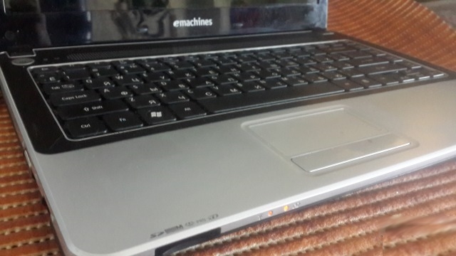 купить ноутбук eMachines D640